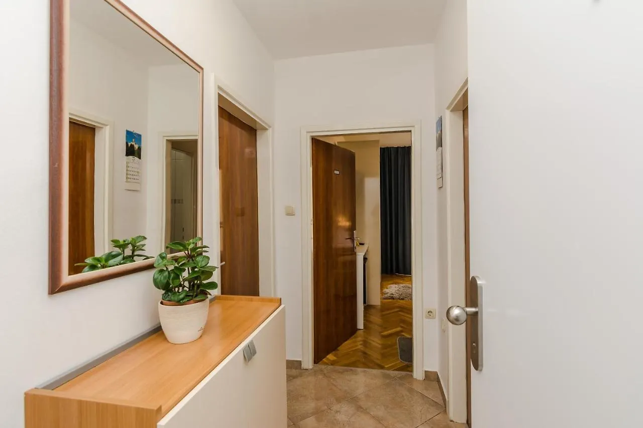 Guest house Neva Room With Private Bathroom Zadar