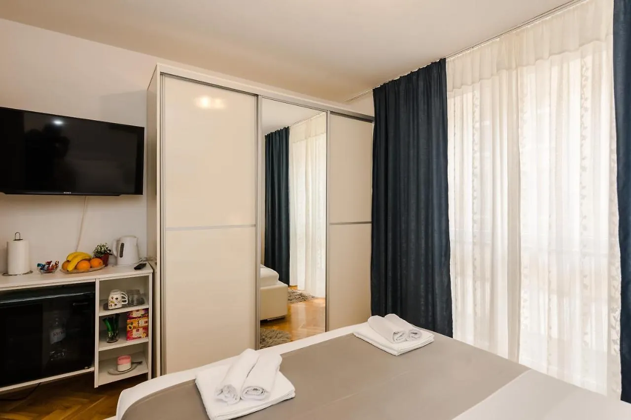 Guest house Neva Room With Private Bathroom Zadar