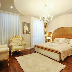 4* Guest house Silver & Gold Luxury